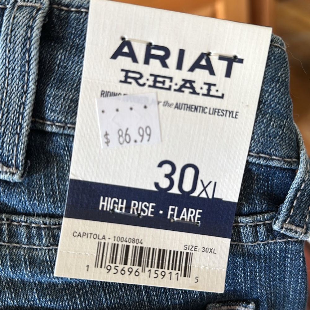 Size 30XL Ariat Flare jeans